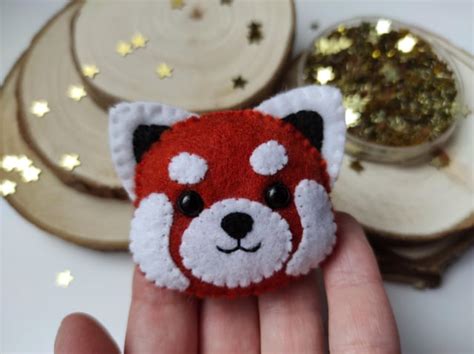 Red Panda Pin Rredpandas