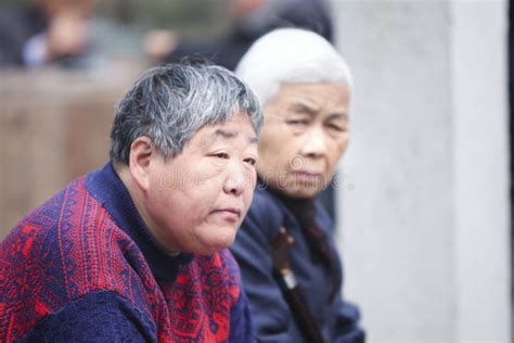 Mujeres Mayores Chinas En Hangzhou China Foto Editorial Imagen De