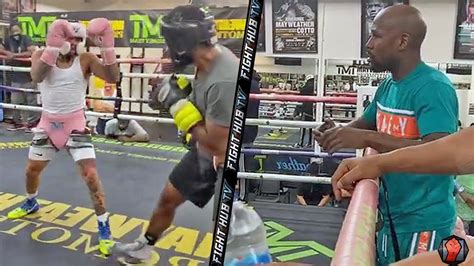 Leaked Gervonta Davis Sparring For Leo Santa Cruz With Floyd Mayweather Watching On Full