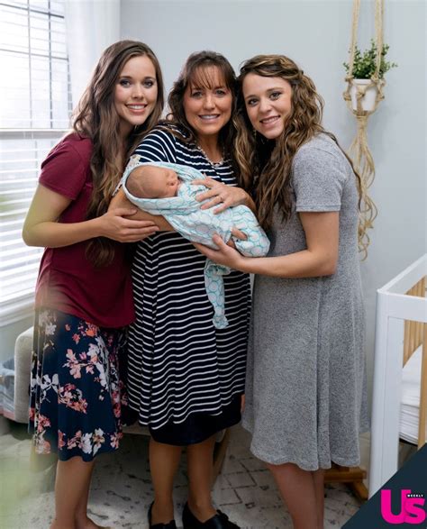 Jinger And Jeremy Share Daughter Felicitys First Days At Home Duggar
