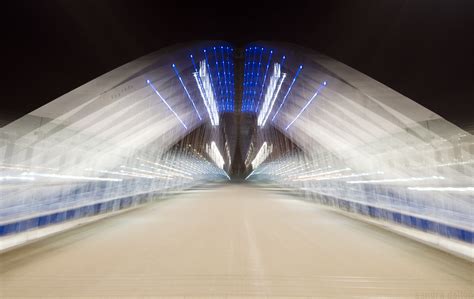 Explore Zoom Long Exposure And Lens Zoom Salford Quays Flickr