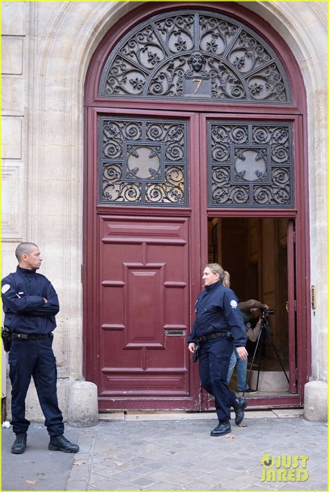 Photo Kim Kardashian Was Tied Up In Bathroom During Paris Robbery 06