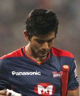 Hindistan yerel kriket turnuvalarında delhi için oynadı. Unmukt Chand reprimanded for dress code rule violation ...