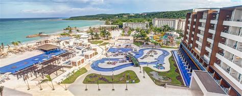 Royalton Blue Waters Montego Bay All Inclusive Resort Hotel Amenities