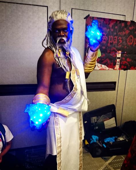 Spaz Out Louds Model Paul Sampson As Zeus From God Of War Spaz