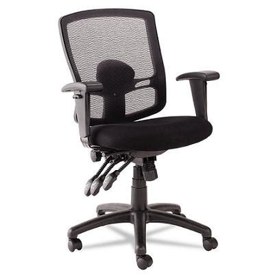 However, some people complained about the distance between the floor and the seat and said the handles are too low for a short person to reach comfortably. Best Office Chairs For Short People | Best Petite Office ...