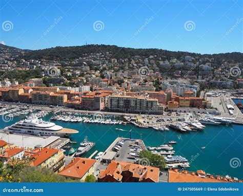 Kijk Op De Haven Van De Kasteel In De Franse Riviera Nice Cote Dazur