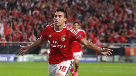 Nico gaitan, new man united player! Atletico Madrid agree deal to sign Benfica midfielder ...