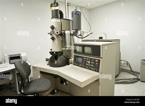 Philips Cm12 Scanningtransmission Electron Microscope Stock Photo Alamy