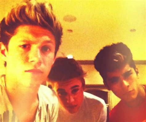 One Directions Niall Horan Gets Best Birthday Voicemail From Justin