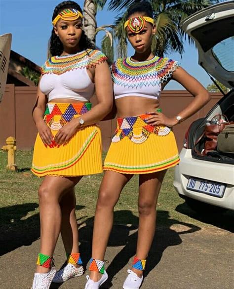 Clipkulture Lerato Seuoe And Mandisa Ndlela In Zulu Maidens Traditional Attire For Umemulo