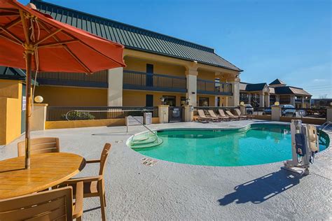 Quick access to central florence. Quality Inn & Suites Civic Center Florence, SC - See Discounts
