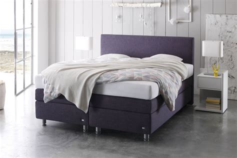 Ruf boxspringbett online kaufen einige luxusbetten mit beleuchtung & bettkasten betten mit motor & verstellbarem kopfteil mehrere härtegrade. Ruf Betten Verena Boxspringbett in Lila | Möbel Letz - Ihr ...