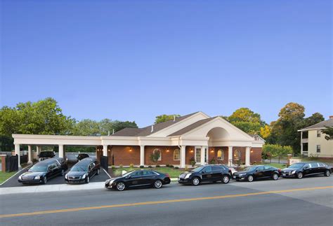 Wilson & associates' funeral service has been leading the industry in ministering to hundreds of families across the richmond area for over 12 years. Gallery | Scotts Funeral Home | Richamond Virgina Funeral ...