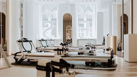 How This Pilates Instructor Started A Boutique Reformer Pilates Studio
