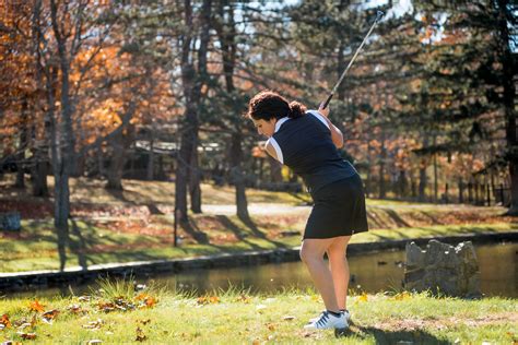 Exercises To Help With Golfers Elbow Back In Motion Physical Therapy