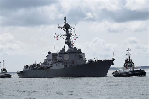 Uss Farragut Ddg 99 Us Navy Destroyer Portsmouth Graham Tiller