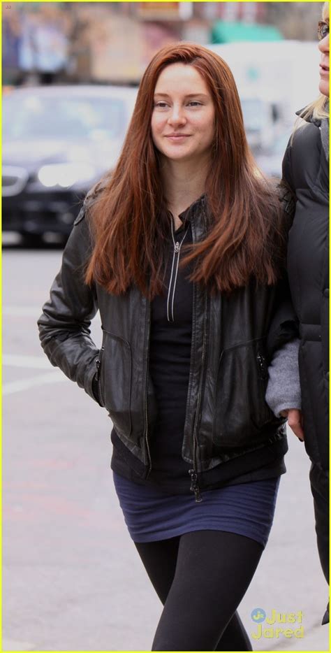 First Look At Amazing Spider Mans Mary Jane The Mary Sue