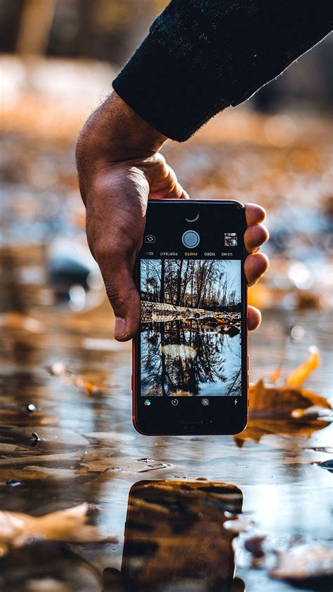 taking a picture with your mobile phone might not seem like a difficult task as anyone can