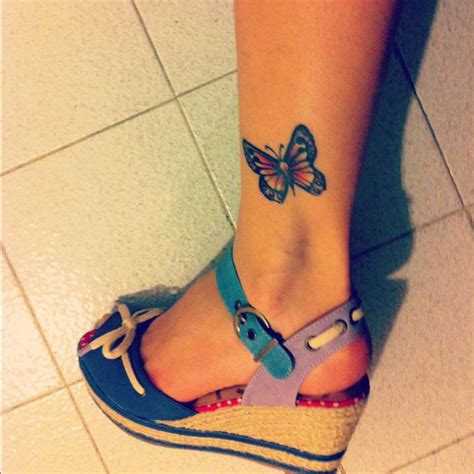 Butterfly tattoos are an attractive option for tattoo devotees the world over. Butterfly Tattoos - Page 7