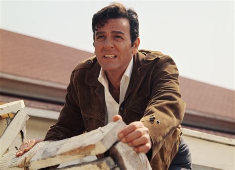 Mike Connors Long Running Tv Sleuth In ‘mannix Dies At 91 The New