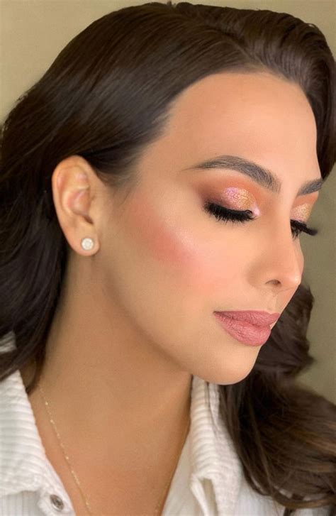 Get The Perfect Look For Your Bridesmaids With Rose Gold Makeup Look