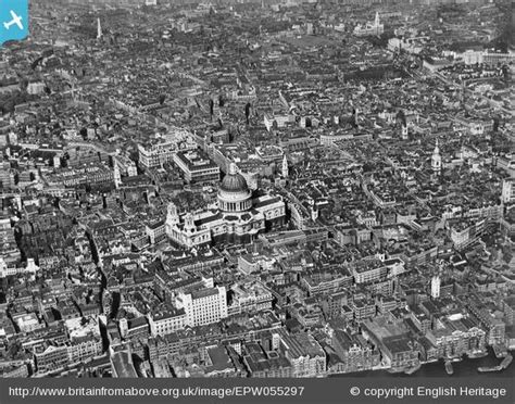 Post War London From The Stone Gallery St Pauls The South And East