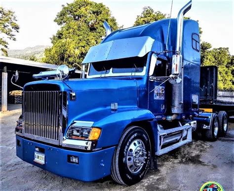 Pin By Jose Roman On Camioneros Freightliner Trucks Freightliner