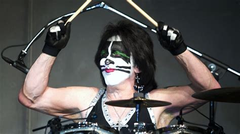 Co To Znaczy Kiss Or Slap - Peter Criss, Kiss' founding Catman, retires from performing | Fox News