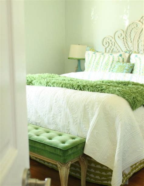 Muted green and natural brown. Fresh and relaxing green bedroom designs and ideas