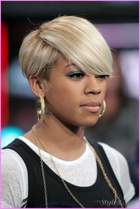 Black Female Singer With Short Blonde Hair Hair Style Lookbook For Trends And Tutorials