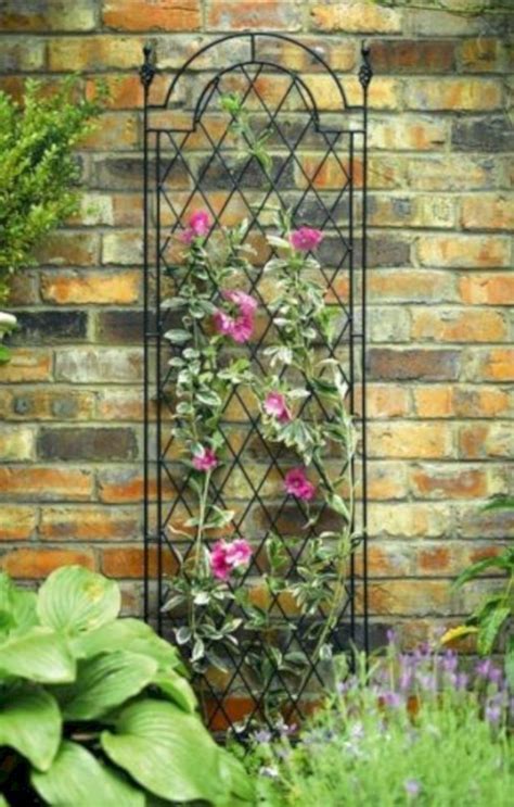 37 Chic And Simple Garden Trellis That You Can Do It Yourself 26