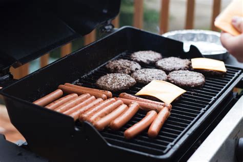 Grilling Mistakes Youre Probably Doing And Should Avoid