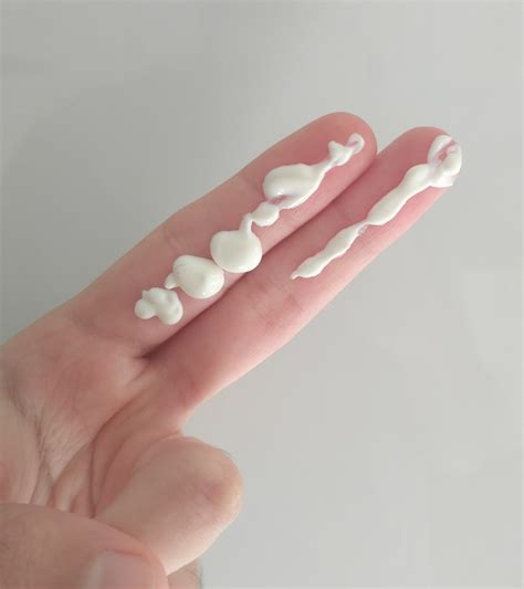So i know we've heard over and over that we should all use 1/4 tsp of sunscreen for. Everything you need to know about sunscreen - HealthWithFacts