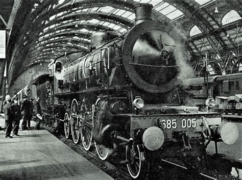 30 May 1965 The Fs Class 685005 Is About To Depart Milano Centrale