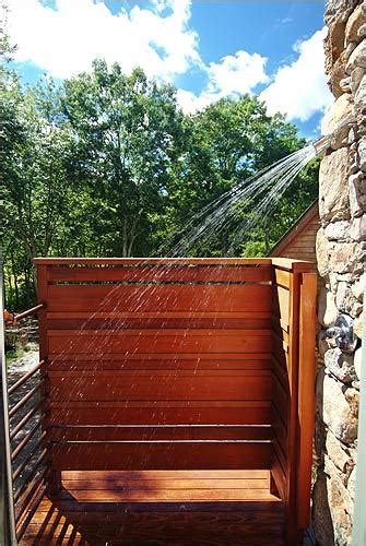 Style Watch Outdoor Showers