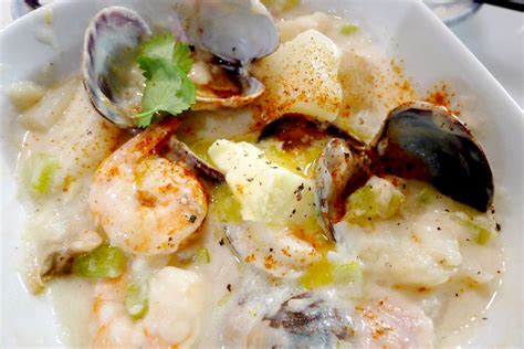 Best Seafood Clam Chowder Recipe East Coast Maritimes Delicious Food Photography