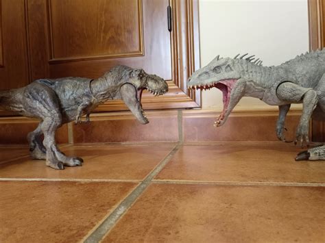 Indominus Rex Jurassic World Dino Rivals Mattel