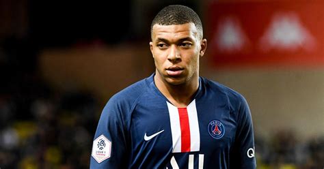 Kylian mbappé rating is 90. Kylian Mbappe names Liverpool amongst four Champions ...