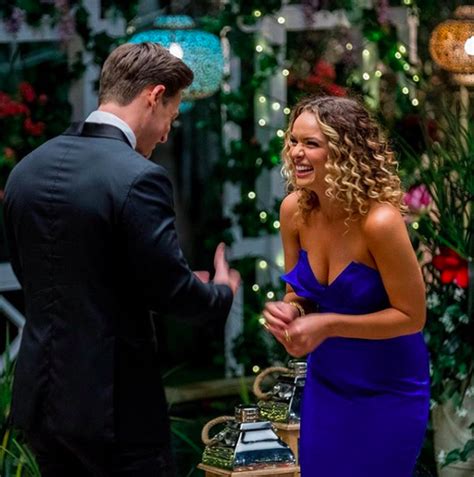 the bachelor s abbie chatfield opens up about that kiss ok magazine