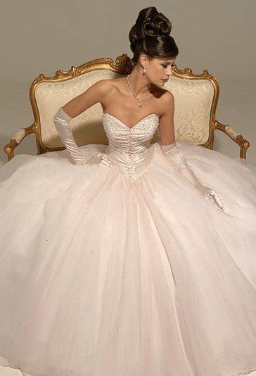 Hollywood Bridal Wedding Dress Ball Gown Style Sweetheart Collar