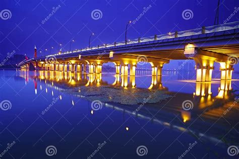Night Scene Of Lihu Bridge Stock Photo Image Of Color 18557202