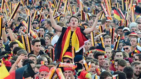 ^ company overview of wm transfer ltd. WM-Tickets bei deutschen Fans begehrt :: DFB - Deutscher ...