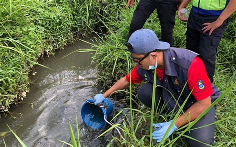 Air pollution index (api) is used in malaysia to determine the level of air quality. We need better coordination to fight river pollution, says ...