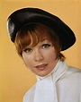 45 Beautiful Photos of Young Shirley MacLaine in the 1950s and 1960s ...