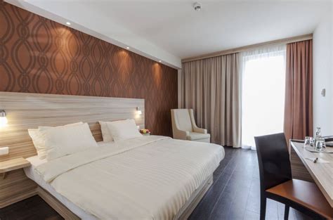 Book the star g hotel premium münchen domagkstrasse in munich for as little as 107.00 eur! "Businesszimmer" Star G Hotel Premium München ...
