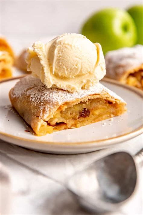 Authentic German Apple Strudel Apfelstrudel House Of Nash Eats