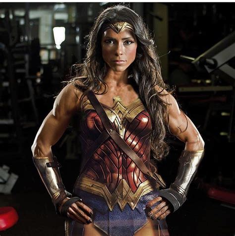 Andreia Brazier The Fitness Girlz Wonder Woman Cosplay Wonder Woman Movie Wonder Woman