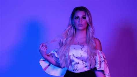 In a 2006 unearthed interview with access hollywood, the hannah montana star was joined by her. WATCH: GABBY BARRETT SHINES A LIGHT ON "THE GOOD ONES" IN ...