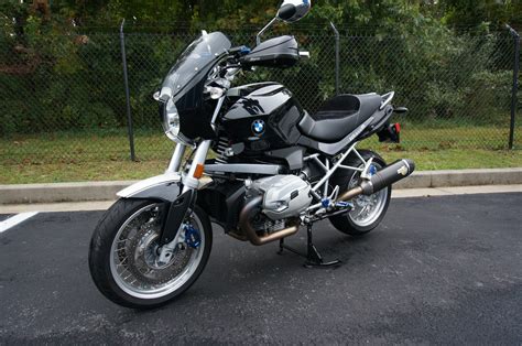 Less chrome, medium height bars, abs a cost option. 2012 BMW R1200R CLASSIC - Low Miles, Many Accessories